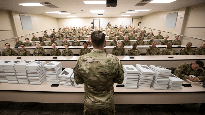 Ditching PowerPoint: Here&apos;s how these experts are looking to transform the way soldiers learn